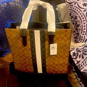 New Authentic Coach tote bag